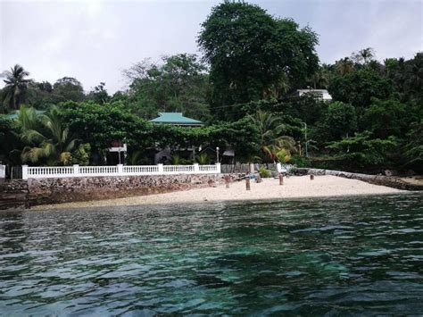 Robinland Vacation Home, Badian – Updated 2023 Prices .